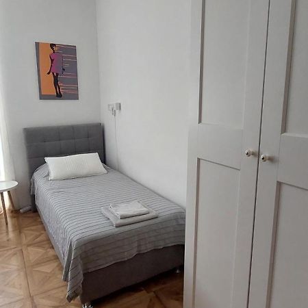 Centar Old Town, With Free Private Parking Apartment Pula Exterior photo